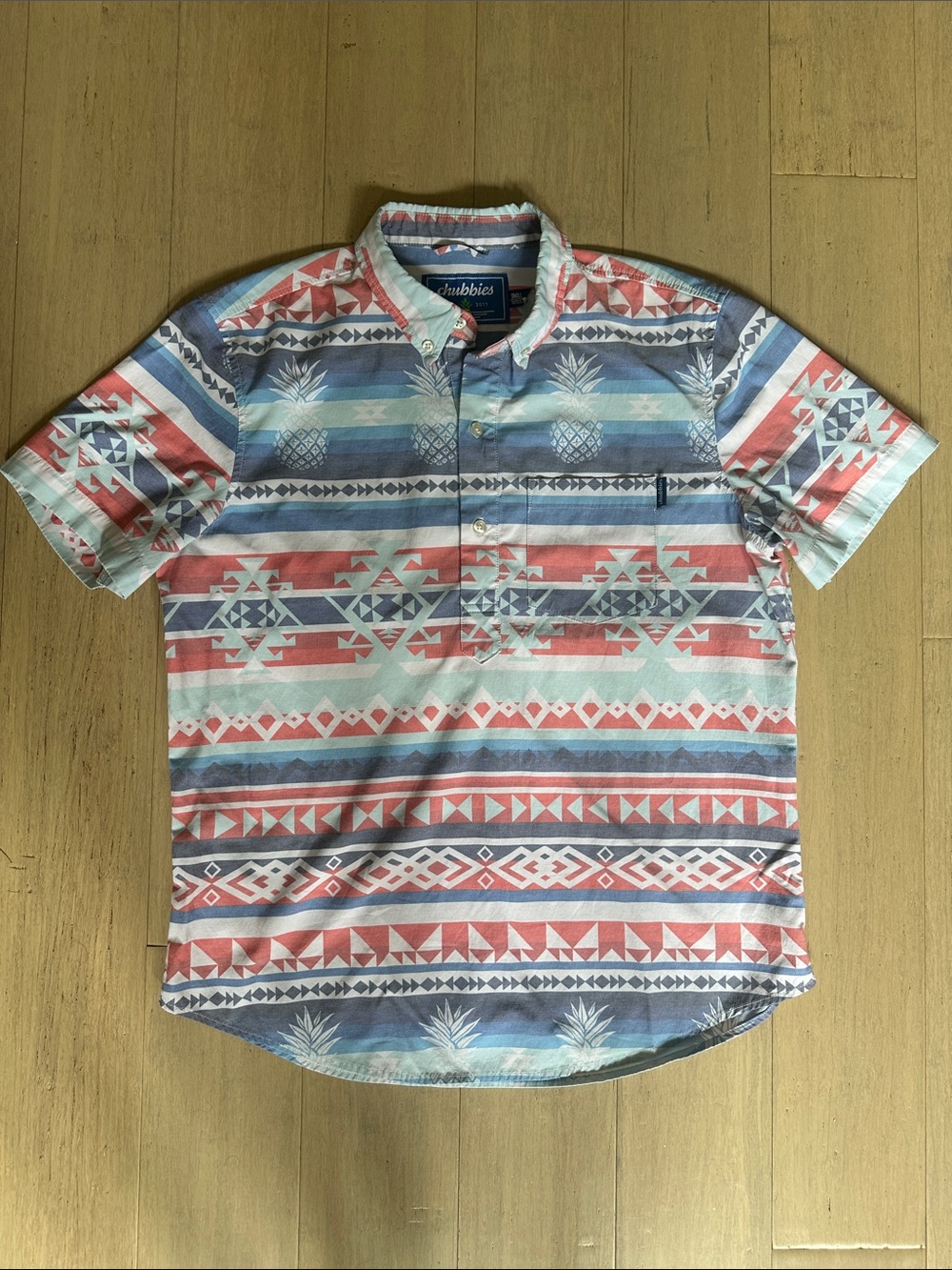 chubbies Short Sleeve Popover Shirt Red, Blue & White Aztec Stripe Pineapple